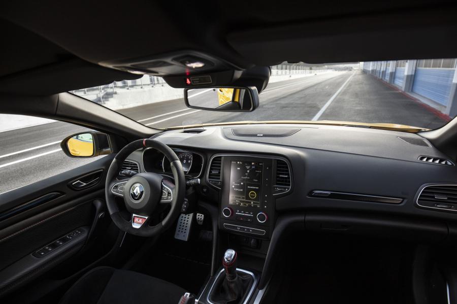  Renault Megane R.S. Trophy 2018 года  (WW) (фото 40 из 65)